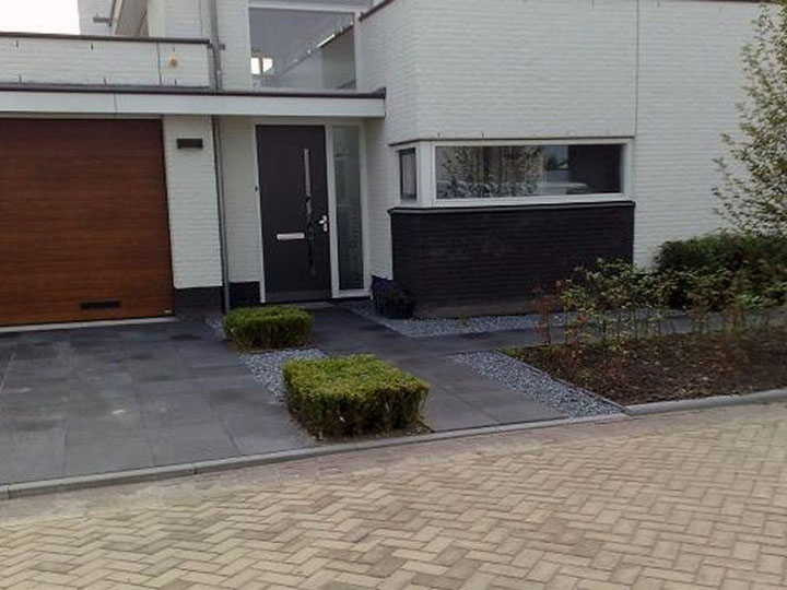 Moderne & strakke tuinen — gerealiseerd tuinontwerp van Baronie Tuinontwerpen in Breda en De Baronie — foto 5